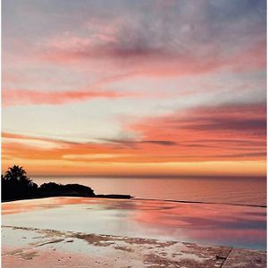 Capestays - Villa Infinity